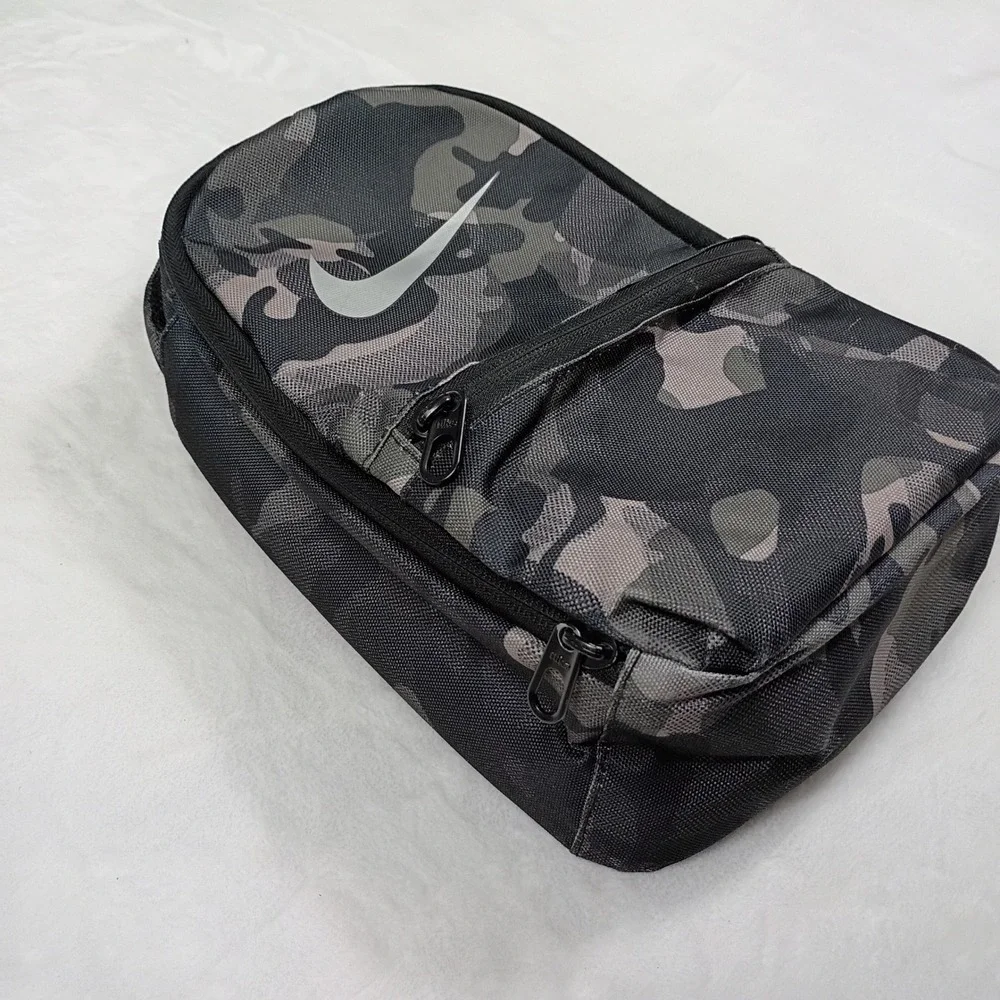 Nike Young Athlete Camo Insulated Lunch‎ Bag Grey Black Camouflage Swoosh Logo
